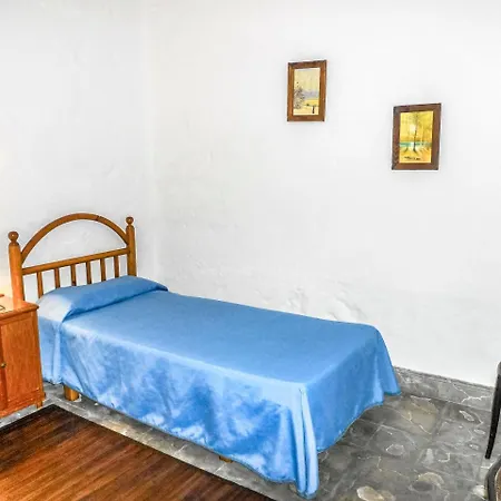 Sa Mesquida Sleeps 11 Pool Wifi فيلة إس كاستيل