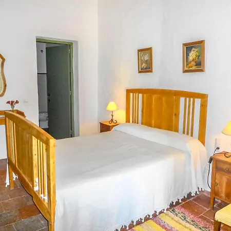 فيلة Sa Mesquida Sleeps 11 Pool Wifi إس كاستيل